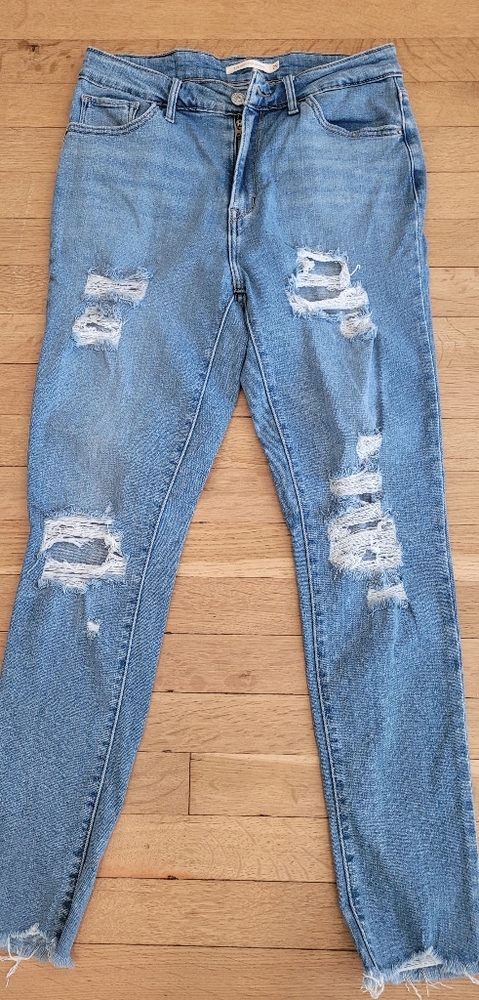 Levi's 721 High Rise Skinny Ripped Jeans
